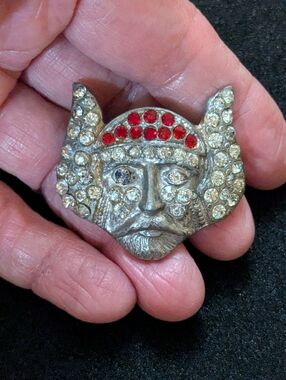 VTG 1930s Art Deco Rare Viking Brooch Pin Pot Metal Red White Stones
